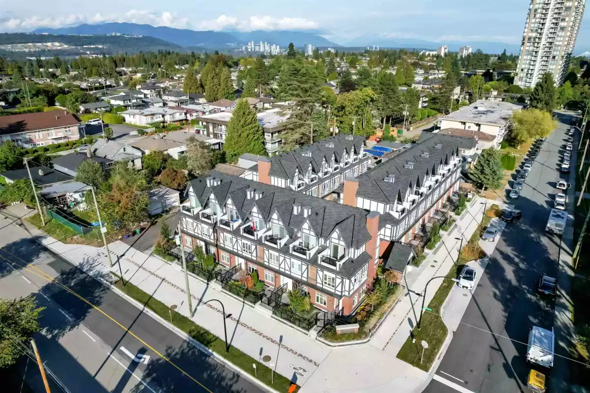 Family Room Photo of 5 6929 Balmoral Street, Burnaby, BC