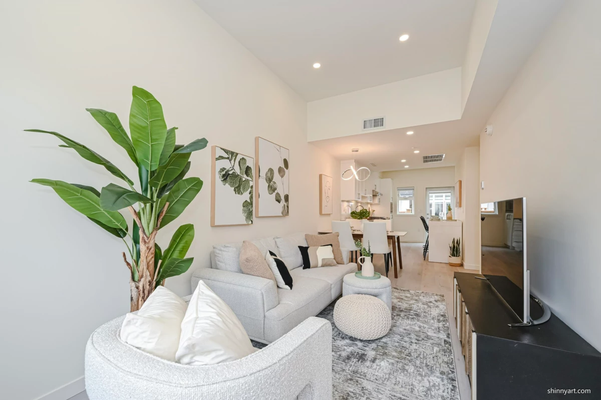 Kitchen Island Photo of 5 6929 Balmoral Street, Burnaby, BC