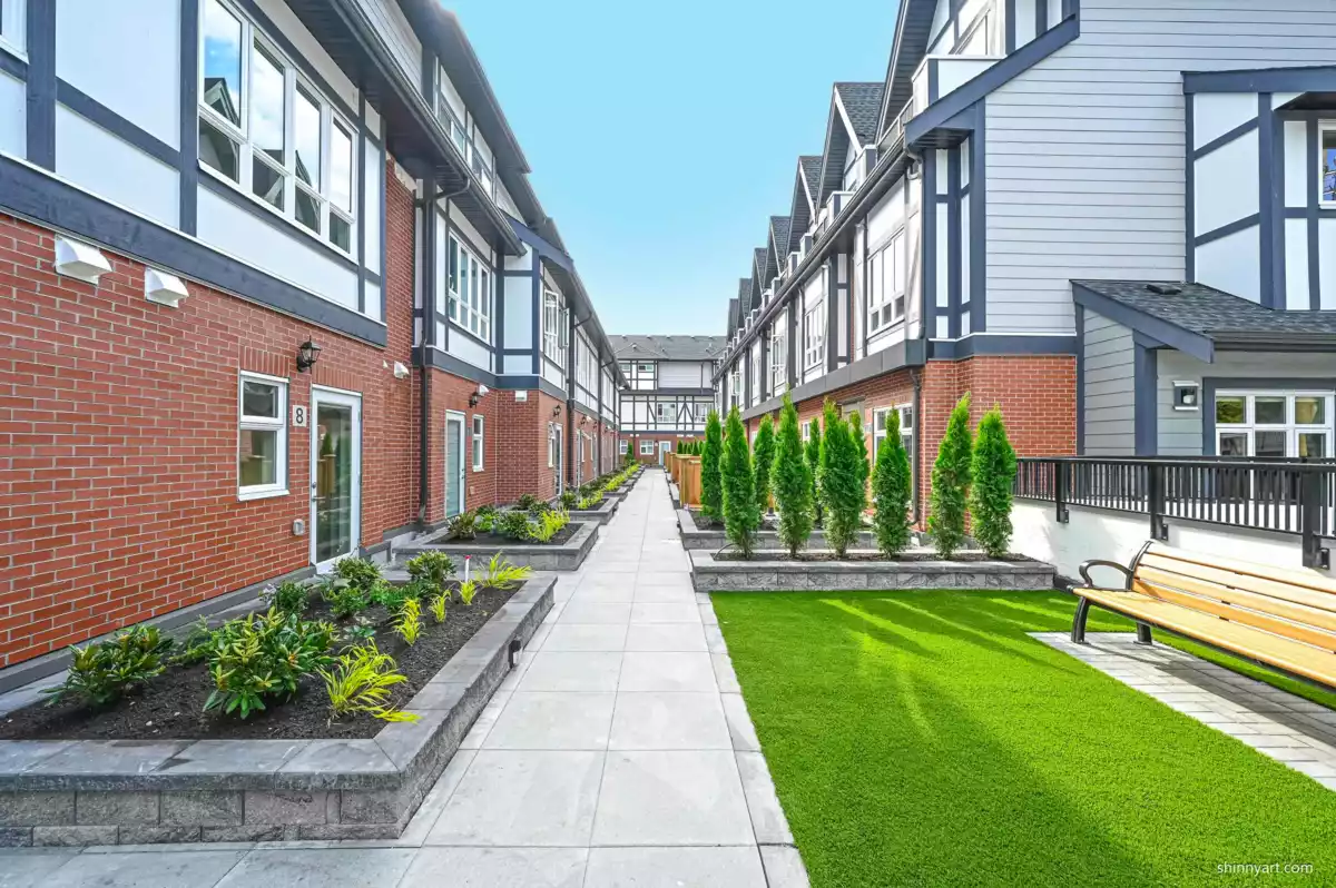 Outdoor Patio Photo of 5 6929 Balmoral Street, Burnaby, BC