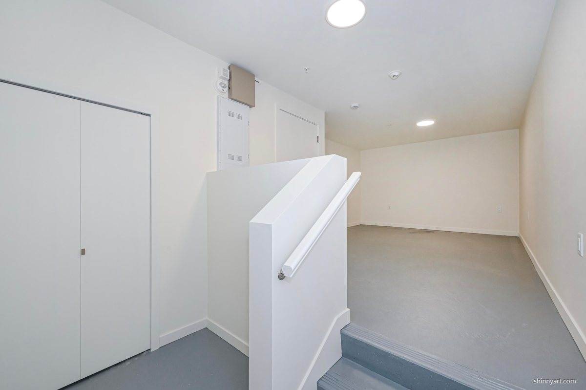 Primary Bathroom Photo of 5 6929 Balmoral Street, Burnaby, BC