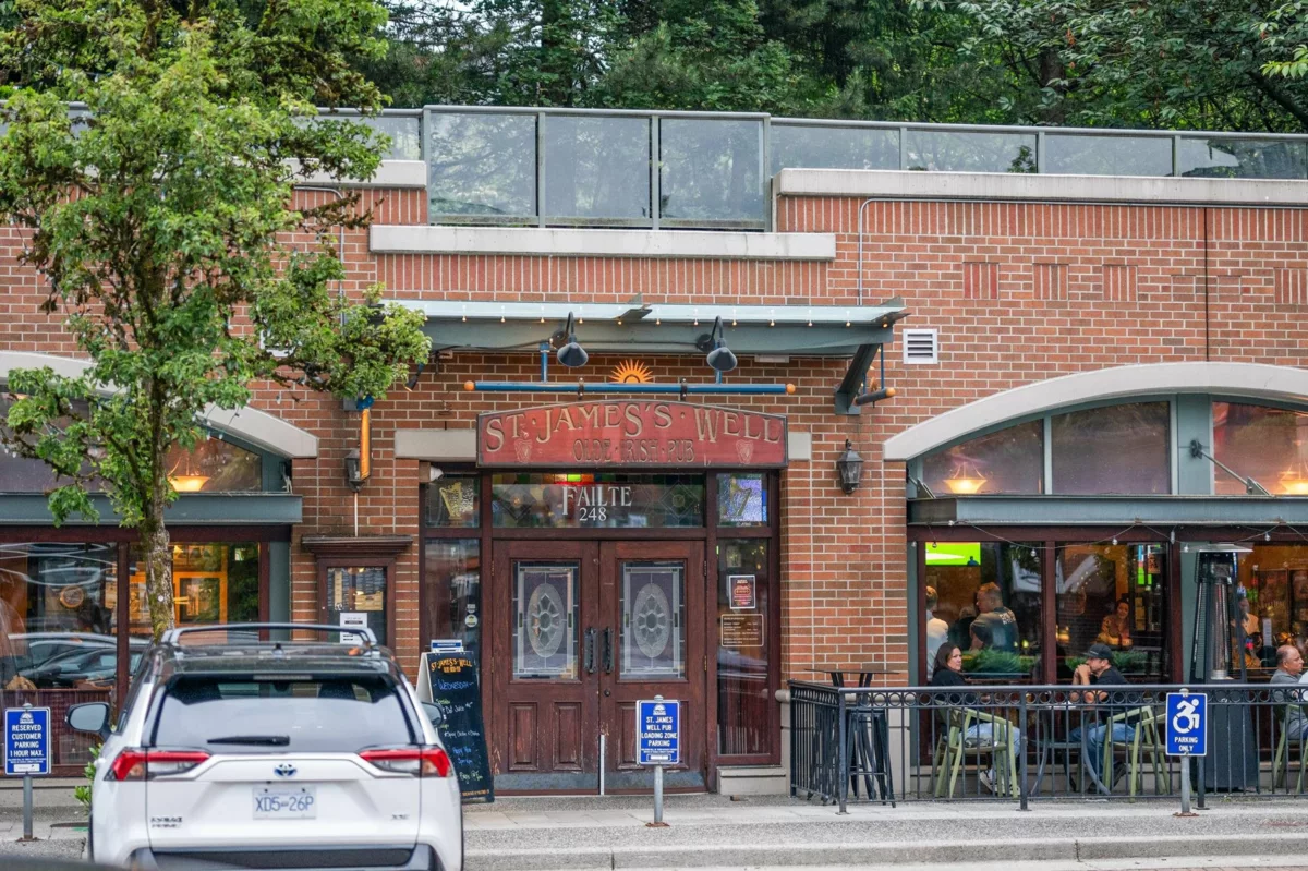 Aerial View of 1004 200 Newport Drive, Port Moody, BC