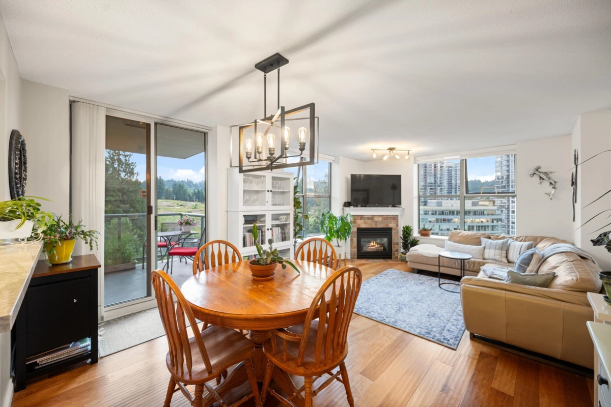 Walk-In Closet Photo of 1004 200 Newport Drive, Port Moody, BC