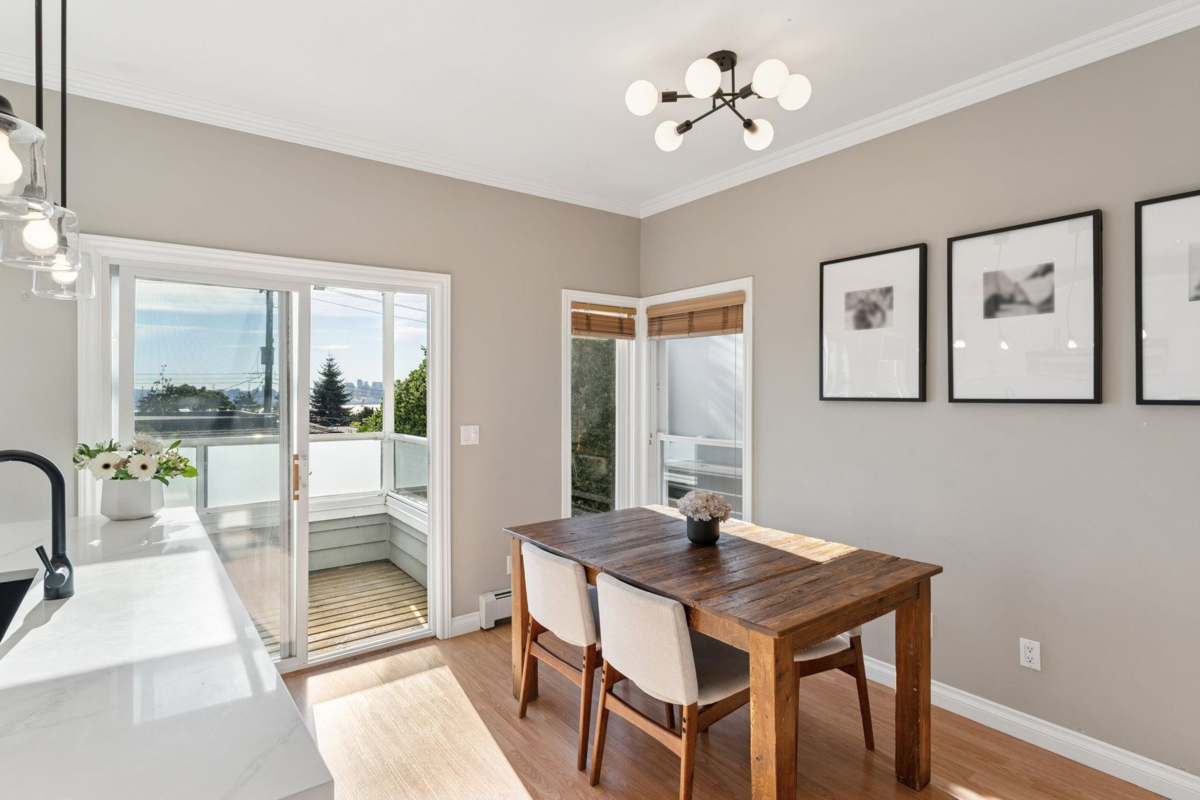 Primary Bathroom Photo of 333 E Keith Road, North Vancouver, BC