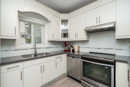 Kitchen Photo of 201 3488 Sefton Street, Port Coquitlam, BC