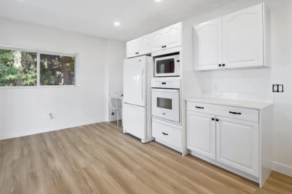 Pantry Photo of 330 Bayview Road, Lions Bay, BC