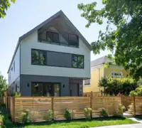 1 356 E 40th Avenue, Vancouver, BC