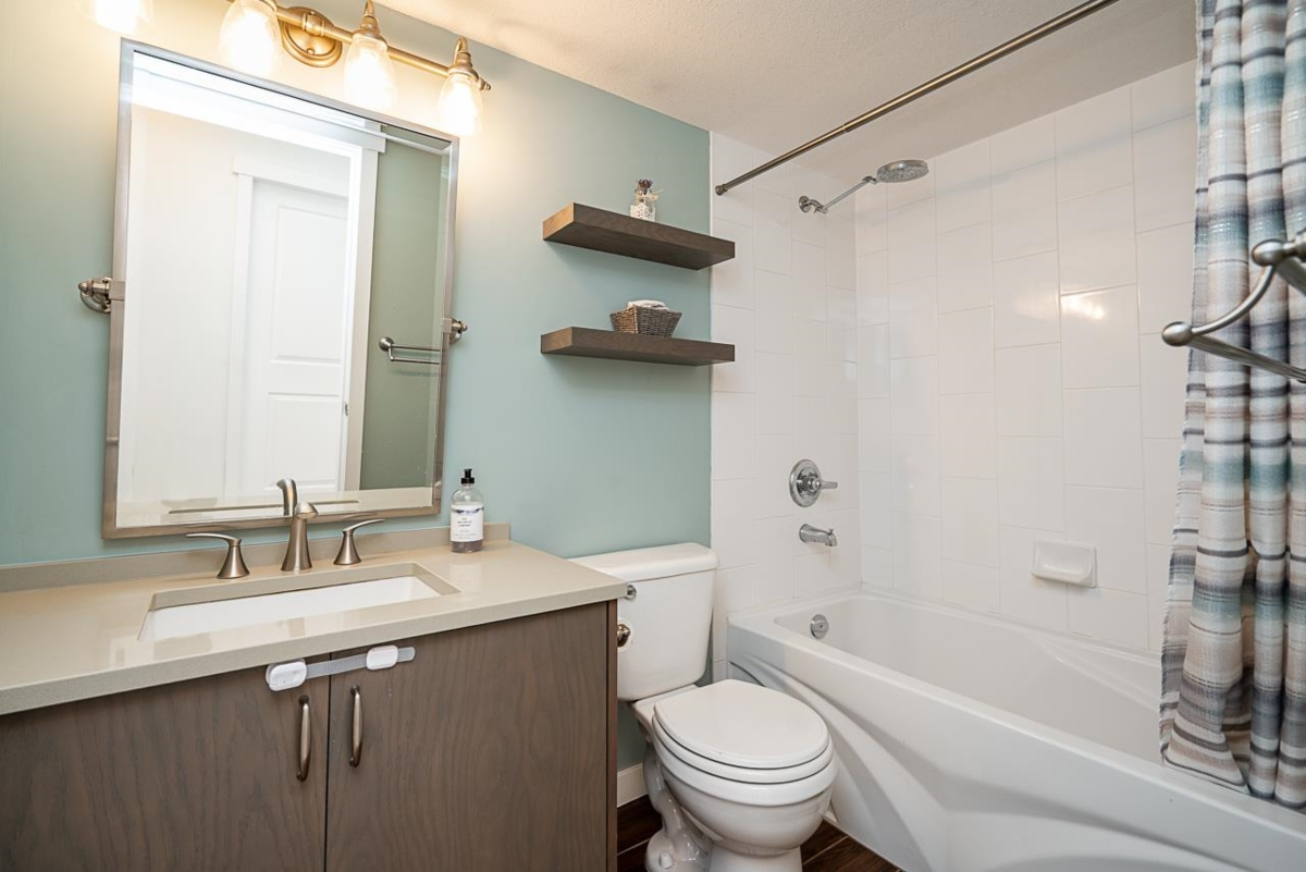 Loft / Bonus Room Photo of 315 801 Klahanie Drive, Port Moody, BC