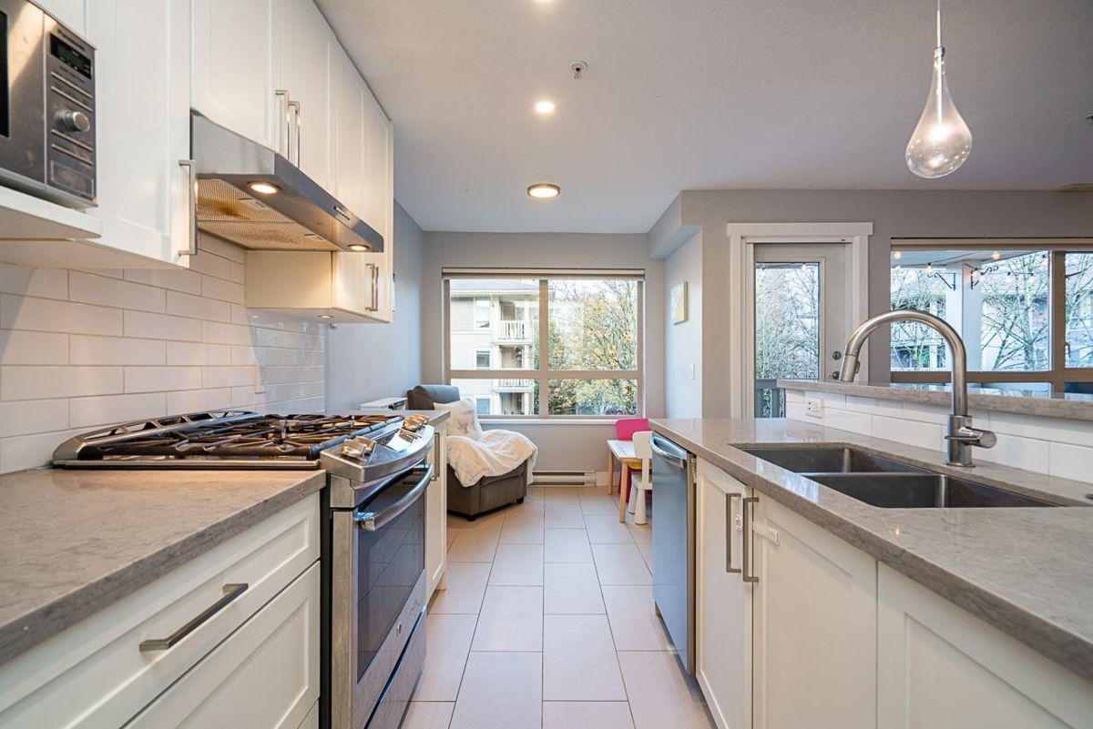 Primary Bathroom Photo of 315 801 Klahanie Drive, Port Moody, BC