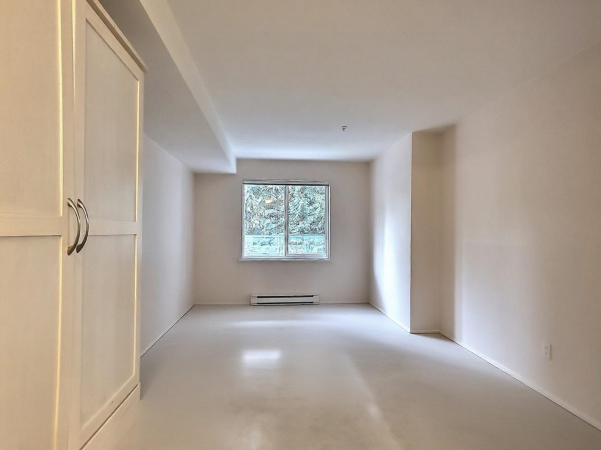 Bedroom 3 Photo of 212 10128 132 Street, Surrey, BC