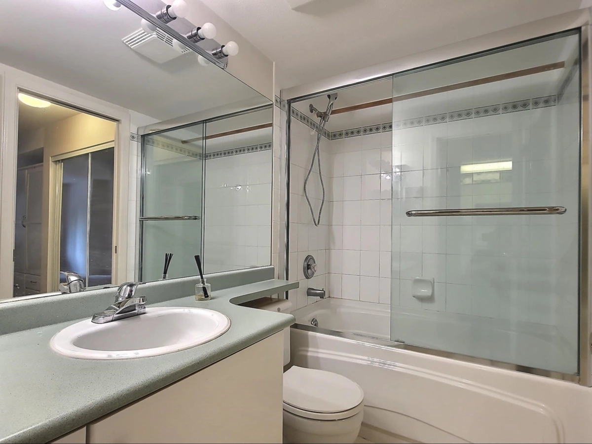 Powder Room Photo of 212 10128 132 Street, Surrey, BC