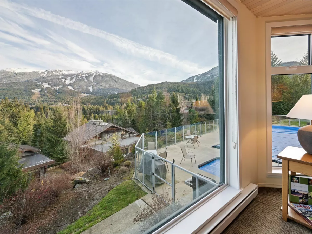 Kitchen Photo of 105 3217 Blueberry Drive, Whistler, BC
