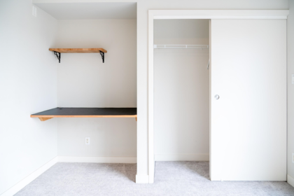 Hallway Photo of 711 7080 No. 3 Road, Richmond, BC
