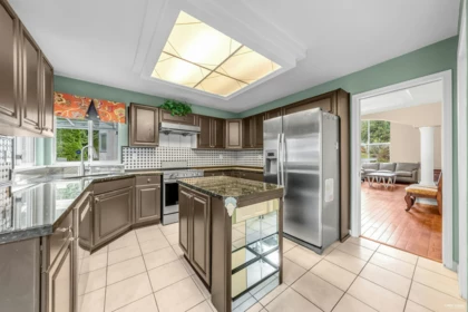 2806 Silverberry Court, Coquitlam, BC, Coquitlam — Single Family Residence for sale