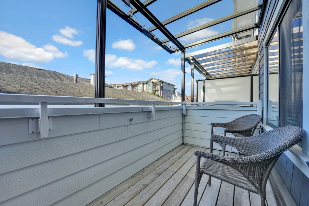 Mudroom Photo of 3 2338 Kelly Avenue, Port Coquitlam, BC