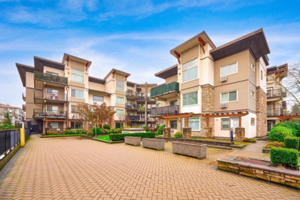 418 11935 Burnett Street, Maple Ridge, BC, Maple Ridge — Apartment/Condo for sale