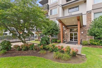 418 11935 Burnett Street, Maple Ridge, BC, Maple Ridge — Apartment/Condo for sale