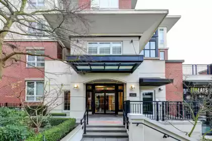 205 2940 King George Boulevard, Surrey, BC, King George Corridor — 2 bed apartment/condo for sale