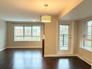 Walk-In Closet Photo of 205 2940 King George Boulevard, Surrey, BC