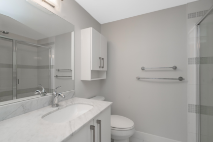 Laundry Room Photo of 220 15735 Croydon Drive, Surrey, BC