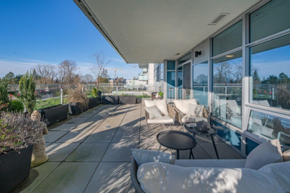 Front Yard Photo of 401 5033 Cambie Street, Vancouver, BC