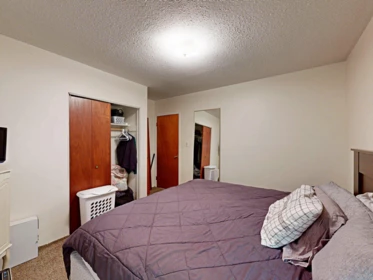 Bedroom 2 Photo of 5379 1 Avenue, Delta, BC