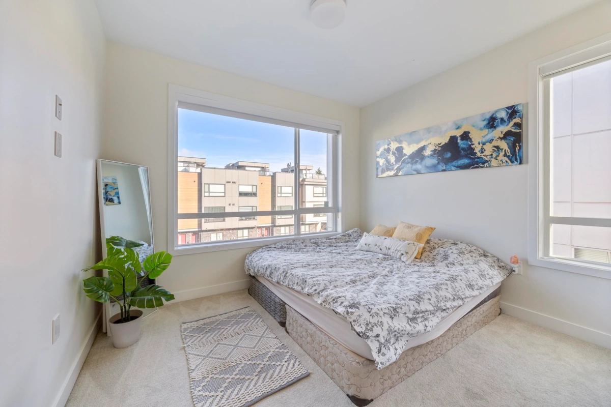 Backyard Photo of 6 19628 55a Avenue, Langley, BC