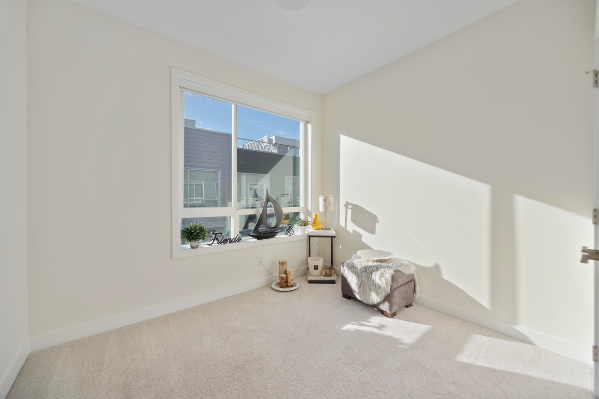 Hallway Photo of 6 19628 55a Avenue, Langley, BC