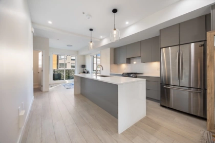 Kitchen Photo of 6 19628 55a Avenue, Langley, BC