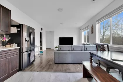 Kitchen Photo of 3492 Hazelwood Place, Abbotsford, BC