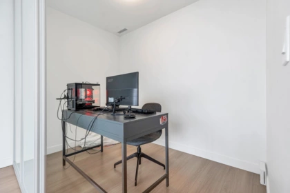 Office / Den Photo of 2003 618 Carnarvon Street, New Westminster, BC