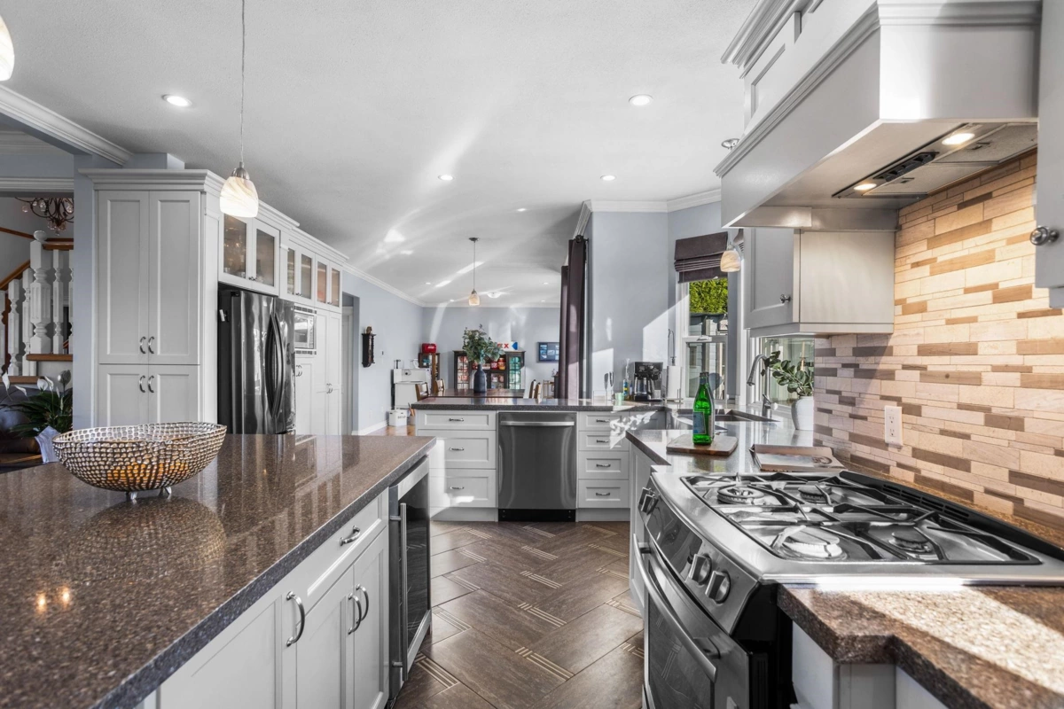 Primary Bedroom Photo of 407 Delmont Street, Coquitlam, BC