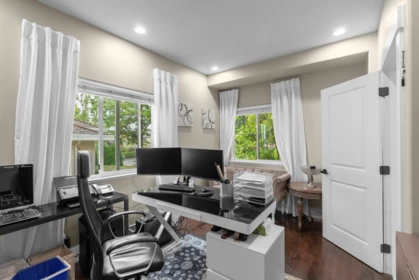 Powder Room Photo of 816 Citadel Drive, Port Coquitlam, BC
