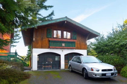 1684 Whitesails Drive, Bowen Island, BC, Bowen Island — Single Family Residence for sale