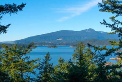 Guest Bathroom Photo of 1684 Whitesails Drive, Bowen Island, BC