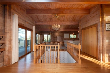 Walk-In Closet Photo of 1684 Whitesails Drive, Bowen Island, BC