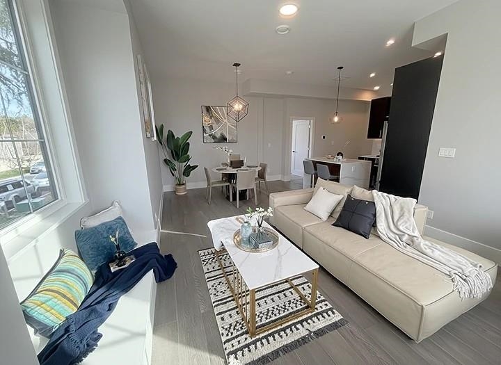 Breakfast Nook Photo of 9 9500 Garden City Road, Richmond, BC