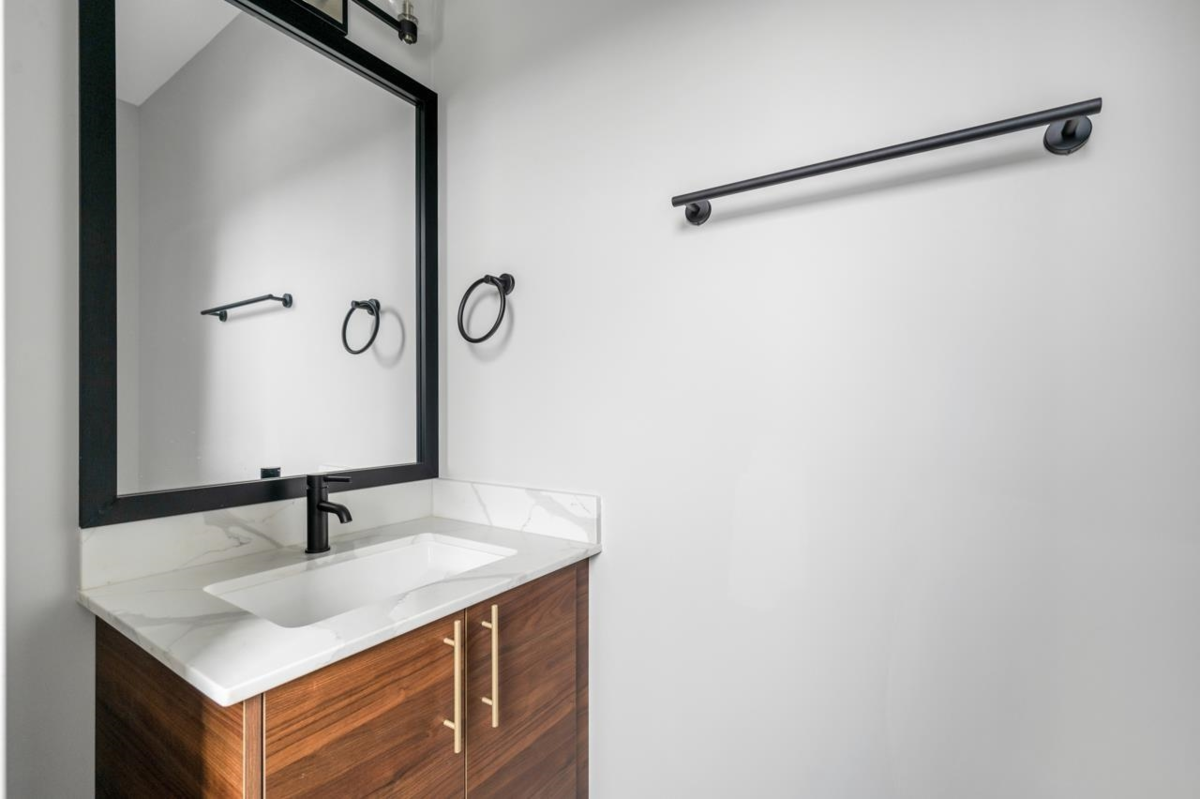 Outdoor Patio Photo of 9 9500 Garden City Road, Richmond, BC