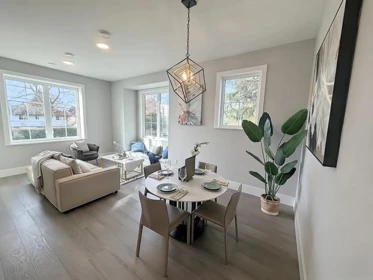 9 9500 Garden City Road, Richmond, BC
