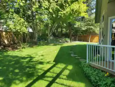 Loft / Bonus Room Photo of 14975 83a Avenue, Surrey, BC