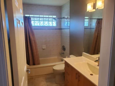 Powder Room Photo of 14975 83a Avenue, Surrey, BC