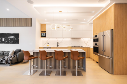 8055 18th Avenue, Burnaby, BC