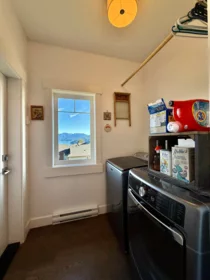 Powder Room Photo of 605 Woodland Avenue, Gibsons, BC
