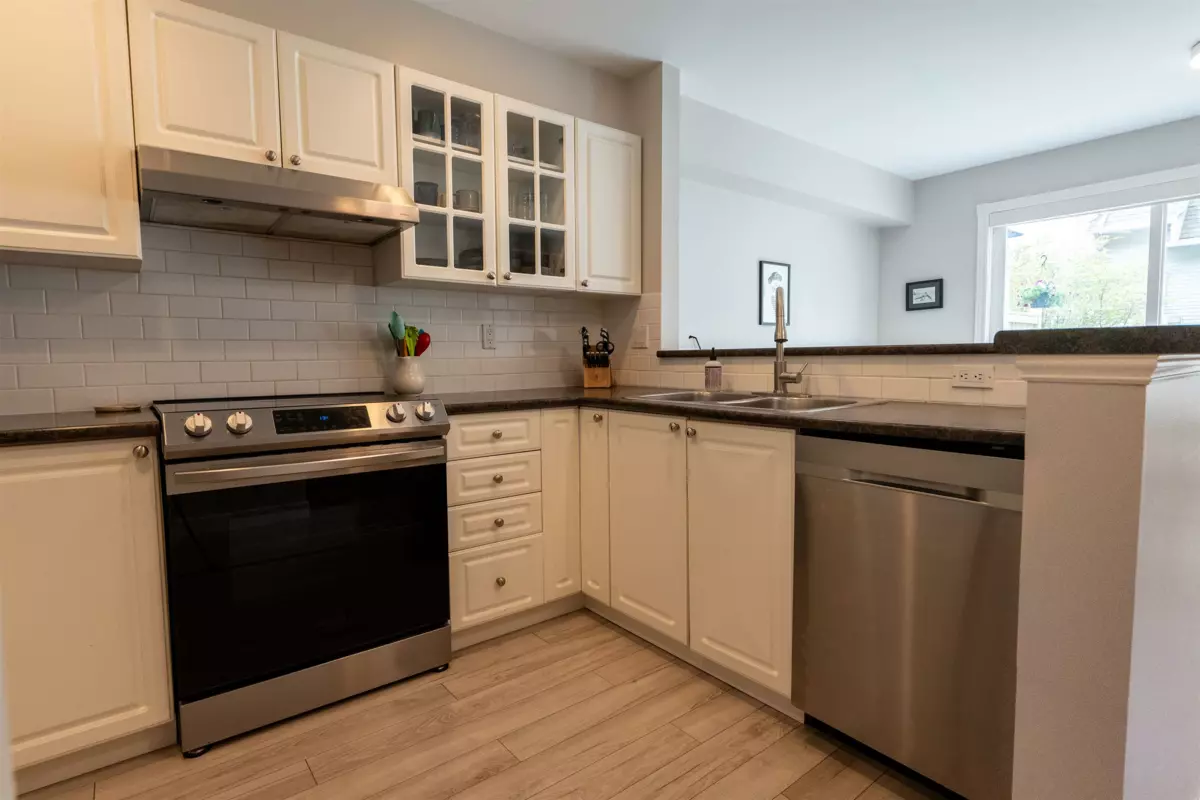 Breakfast Nook Photo of 63 8844 208 Street, Langley, BC