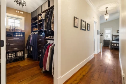 Entry Foyer Photo of 22285 64 Avenue, Langley, BC