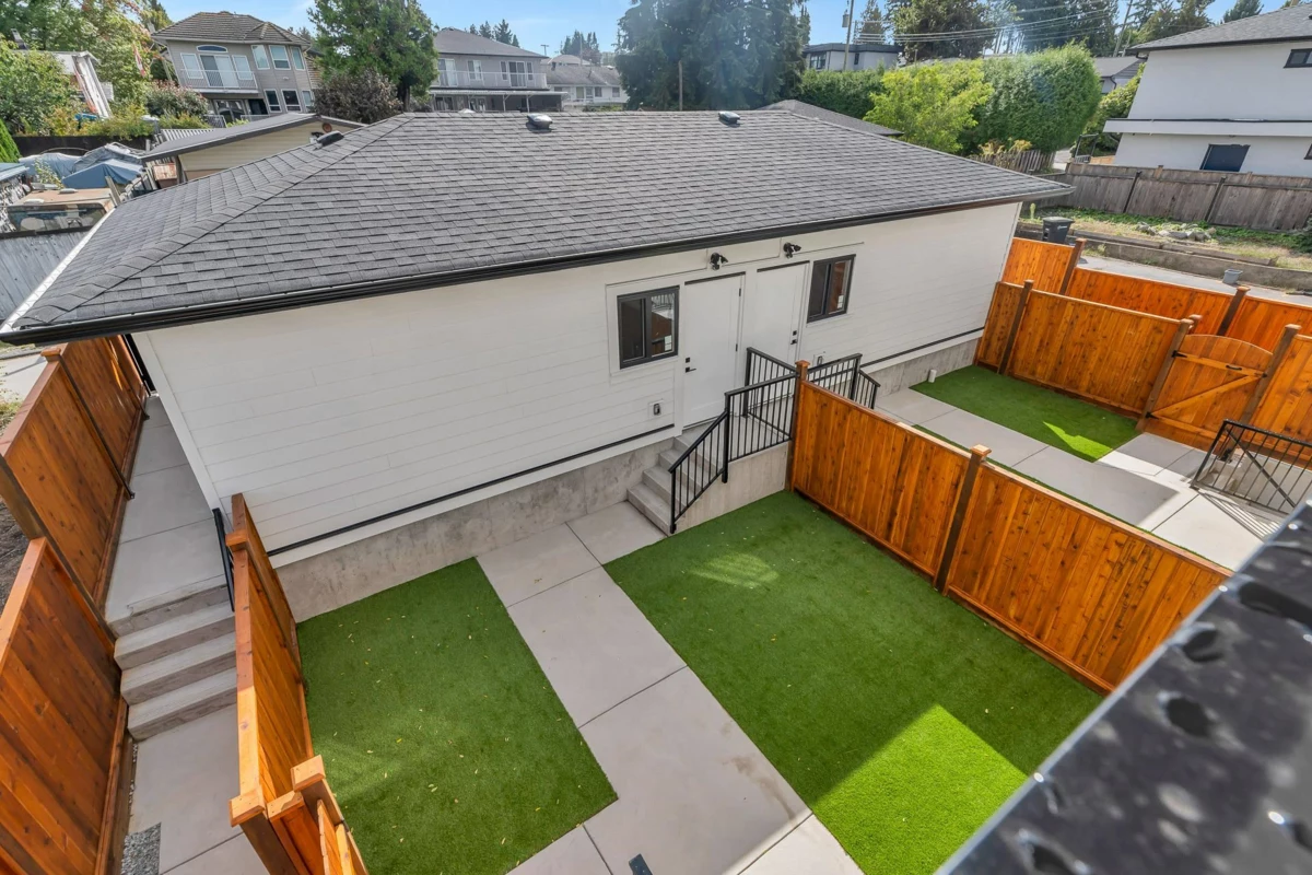 Backyard Photo of 4 7750 Mayfield Street, Burnaby, BC