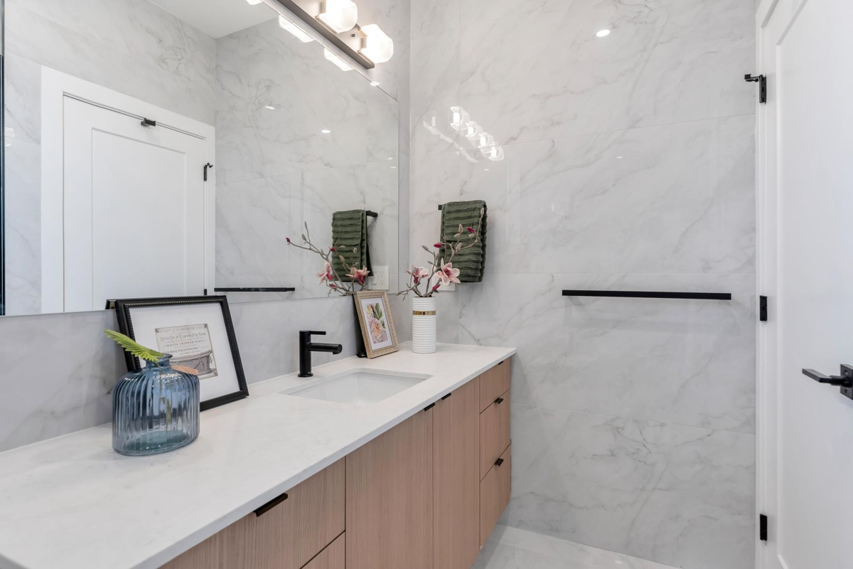 Outdoor Deck Photo of 4 7750 Mayfield Street, Burnaby, BC