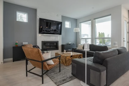 Kitchen Island Photo of 11315 230 Street, Maple Ridge, BC