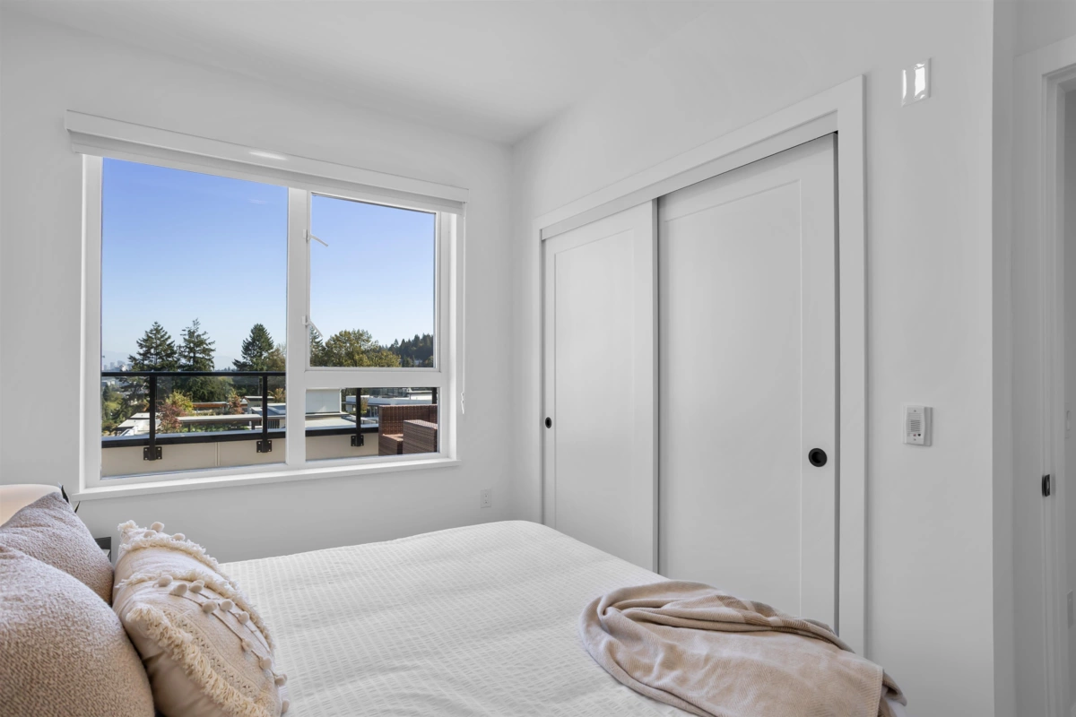 Office / Den Photo of 604 2002 St. George Street, Port Moody, BC