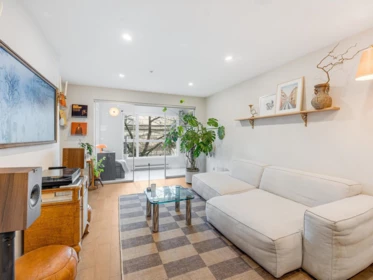 203 3456 Commercial Street, Vancouver, BC, Vancouver — Apartment/Condo for sale
