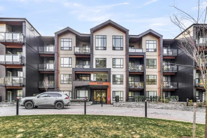 Outdoor Patio Photo of 223 32690 14 Avenue, Mission, BC